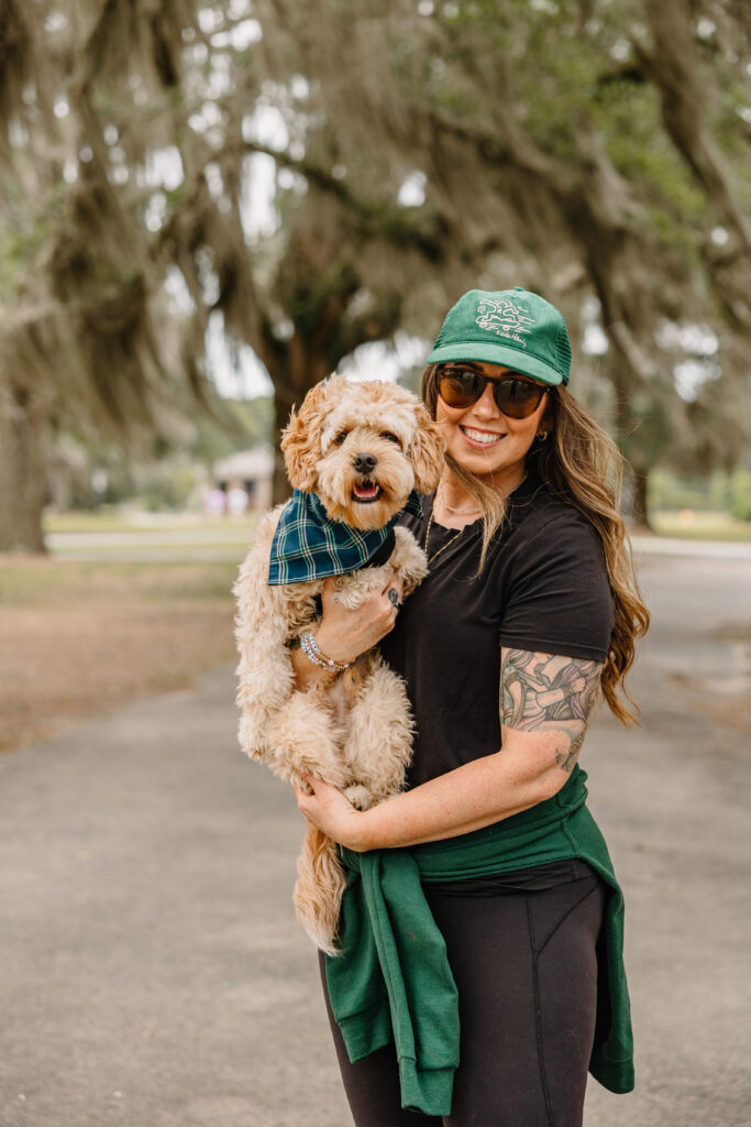 Prepare your dog for a photo shoot.